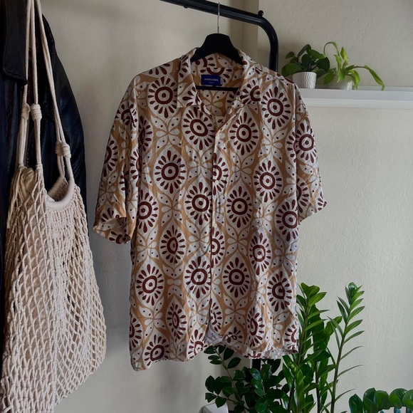 Jack & Jones - Tan and brown button up shirt with patterns. - Picture 3 of 5